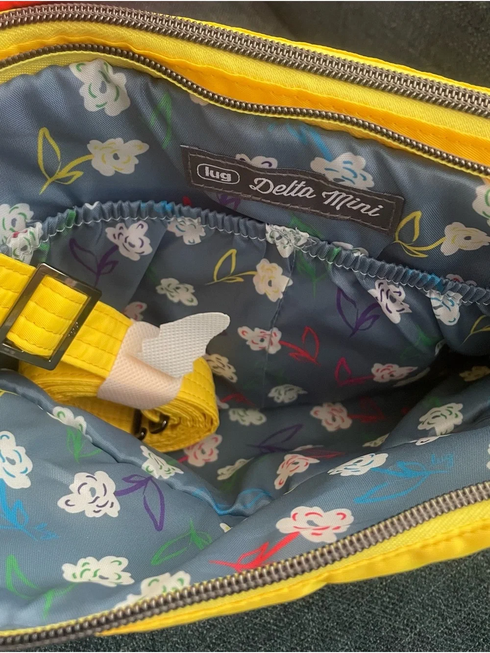 Lug Delta mini tablet case Yellow